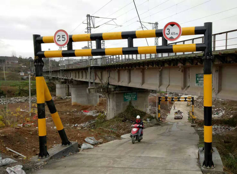 吉安液压限高架